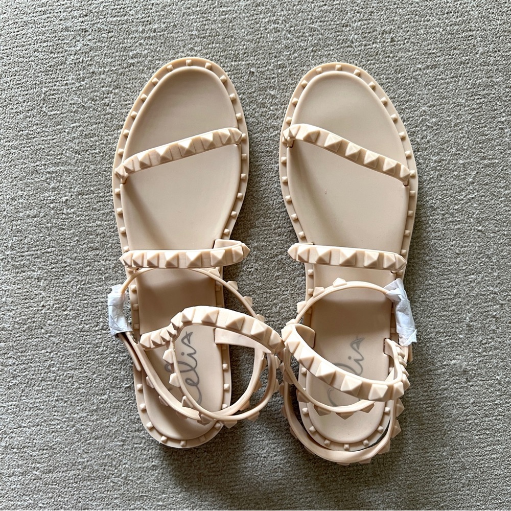 NWT Celia Nude Gladiator Jelly Sandals